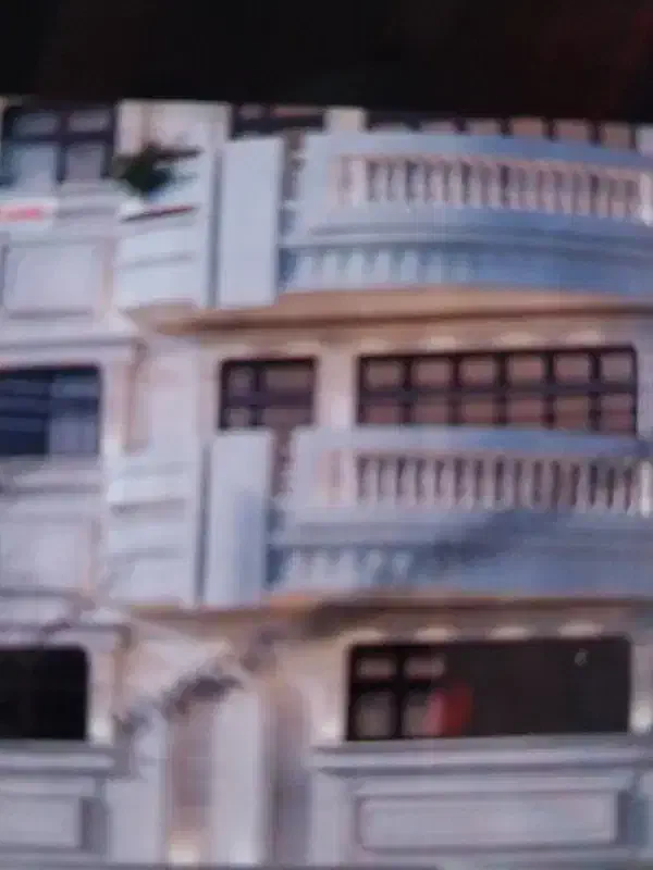 حیاط کلنگی ۱۵۴متر