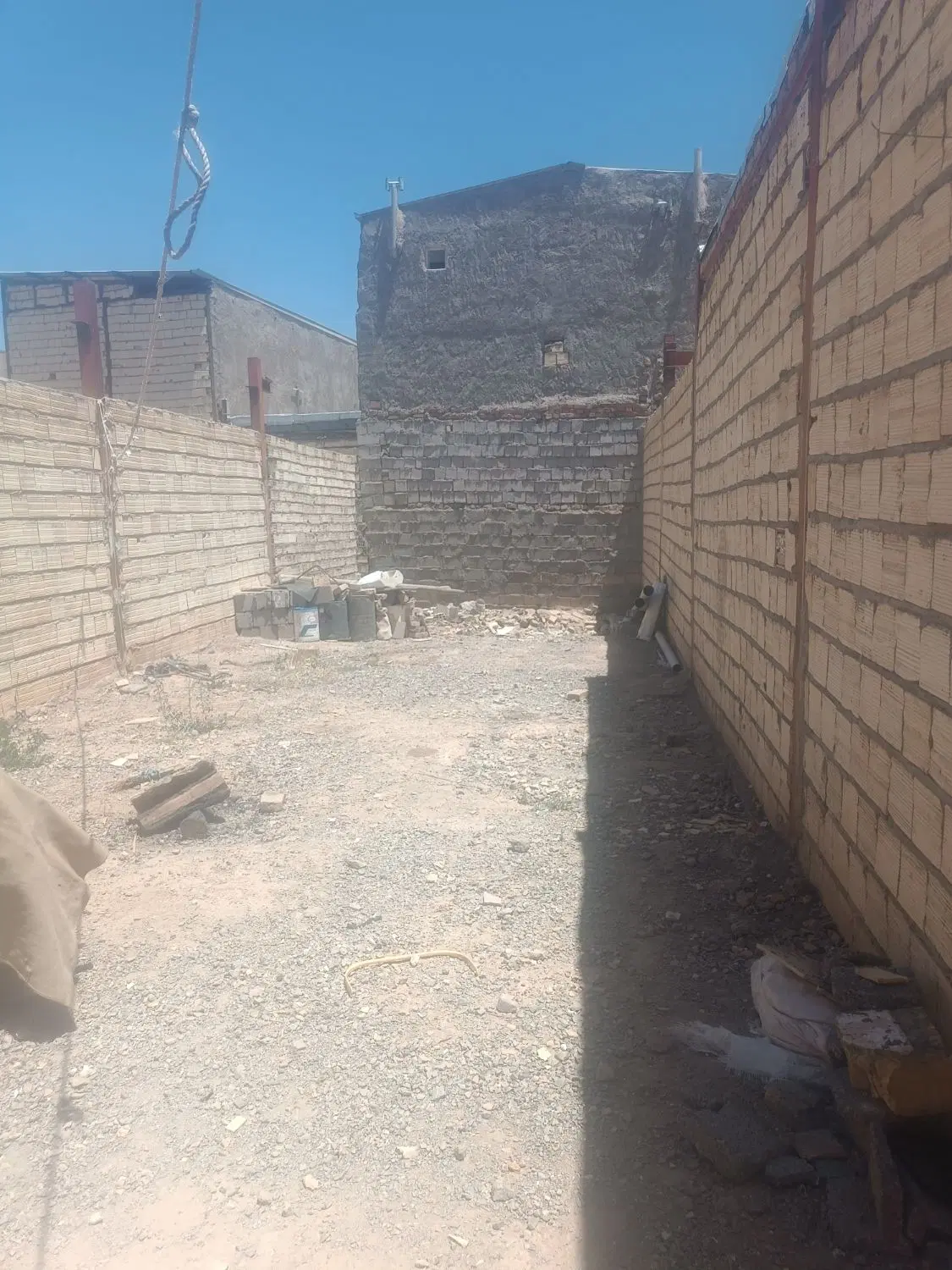 خانه ویلایی مکی اباد