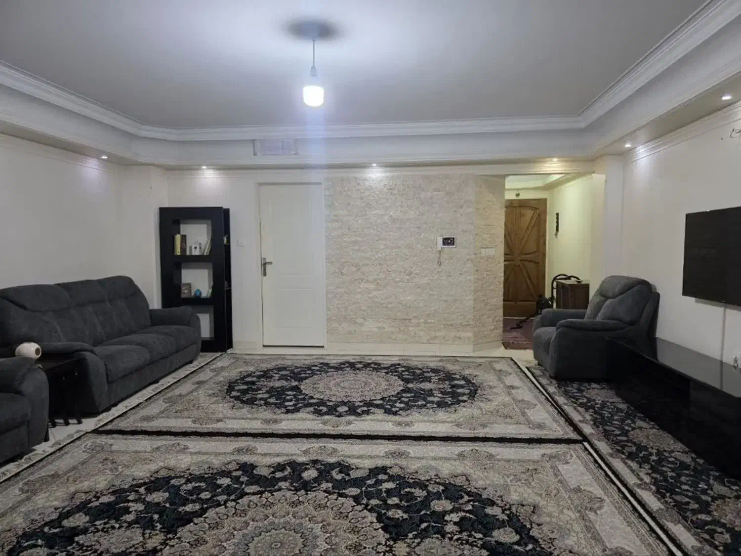فروش آپارتمان مسکونی دو خوابه