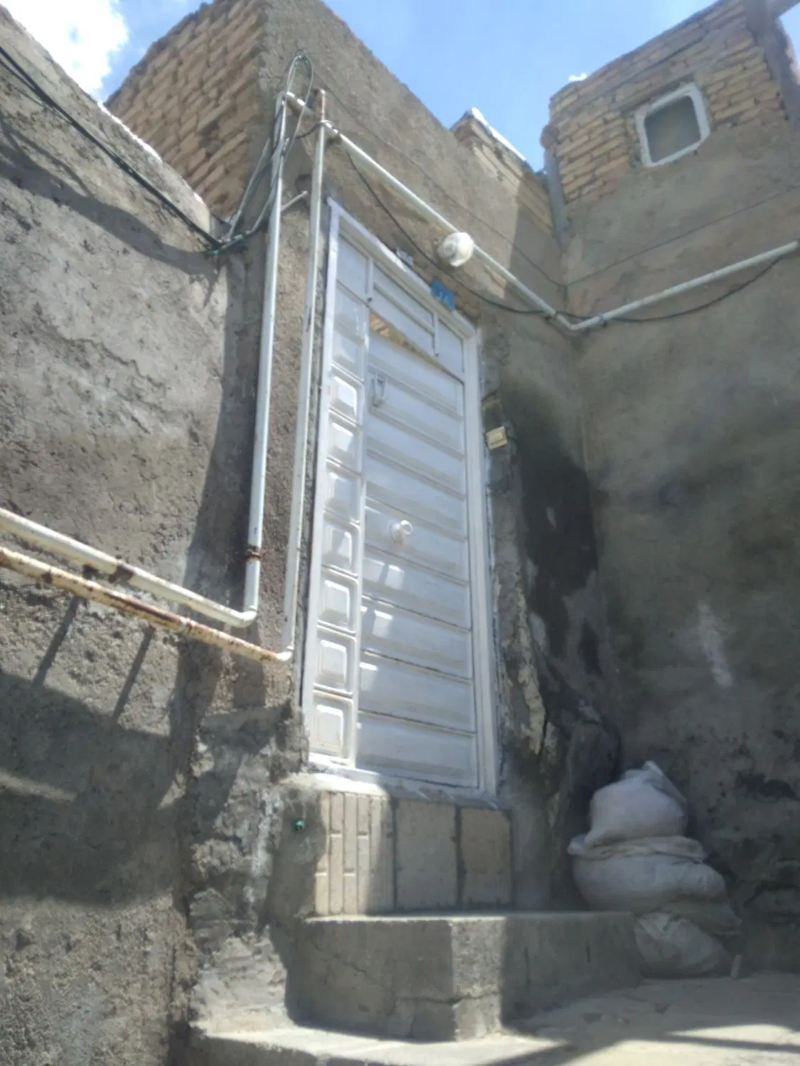 خانه در ملازینال