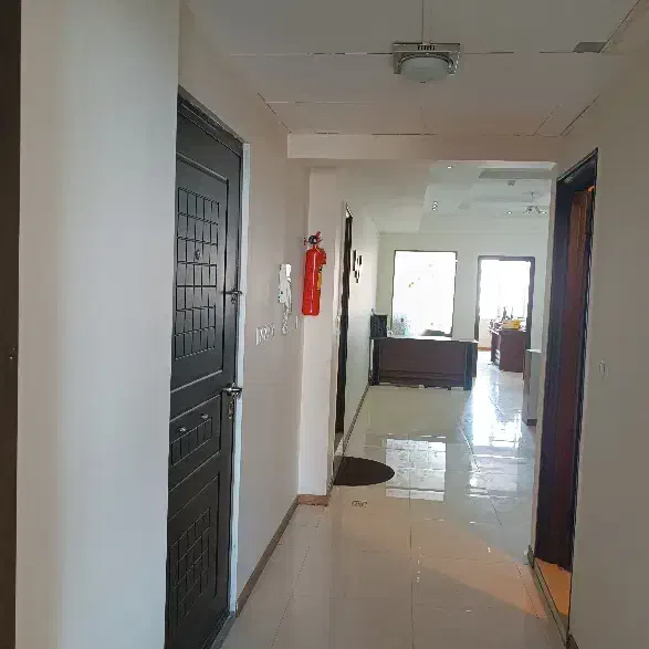 دفتر کار_۱۰۰متر_با پارکینگ_برج اراکس۲_نبش دانشجو۲۵