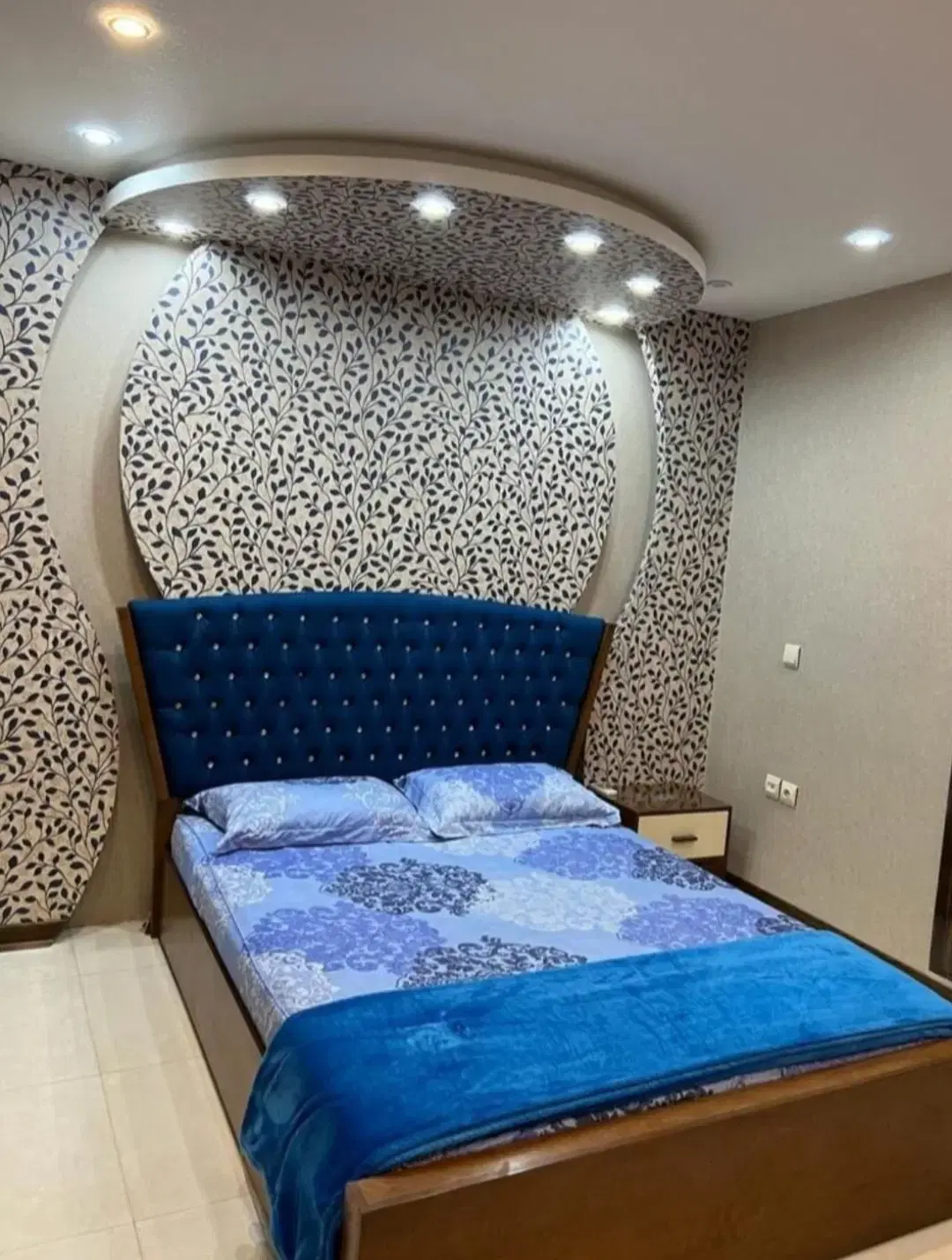اجاره روزانه_هفتگی_ماهانه آپارتمان ۸۸ پارکینگدار