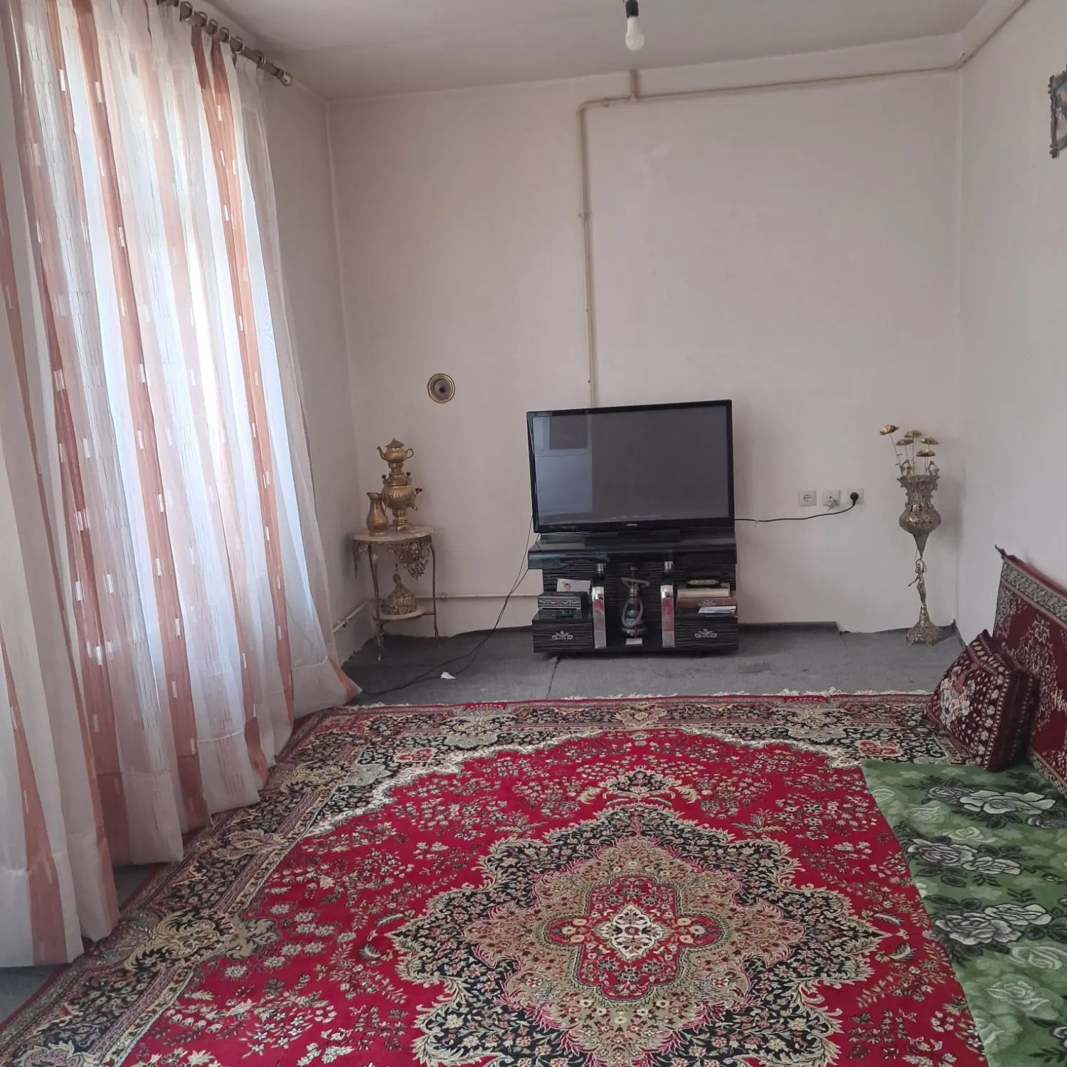 خانه دربست دوطبقه در عباسی