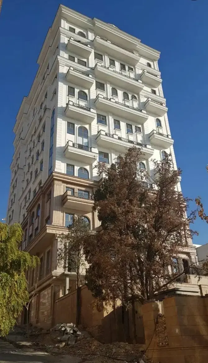350 متر کلنگی قابل سکونت و ساخت شهرک دانشگاه شریف