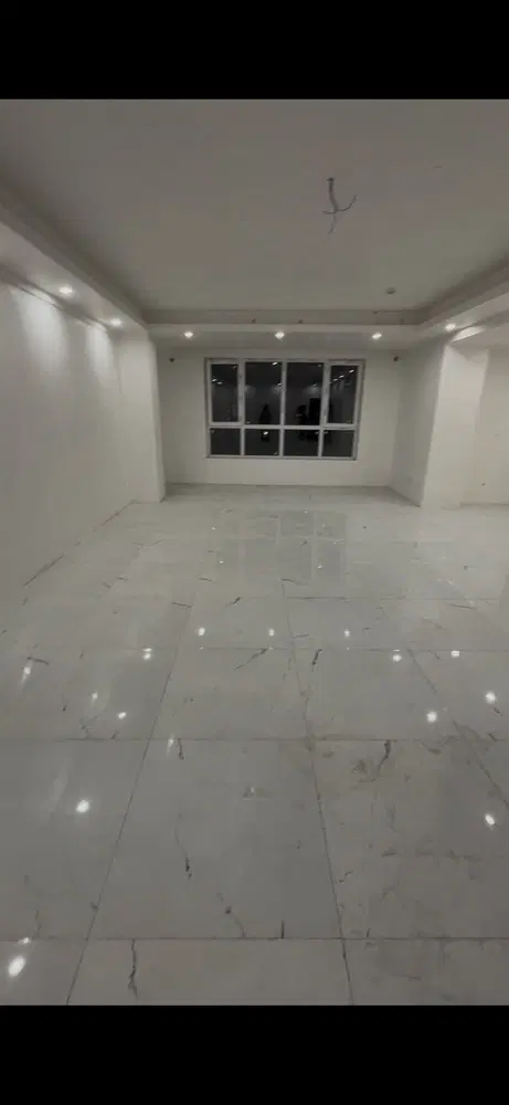 واحد ۱۳۲ متری فول امکانات