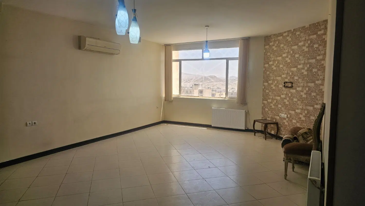 آپارتمان دوخوابه وزارت دفاع ۹۰ متر صدرا