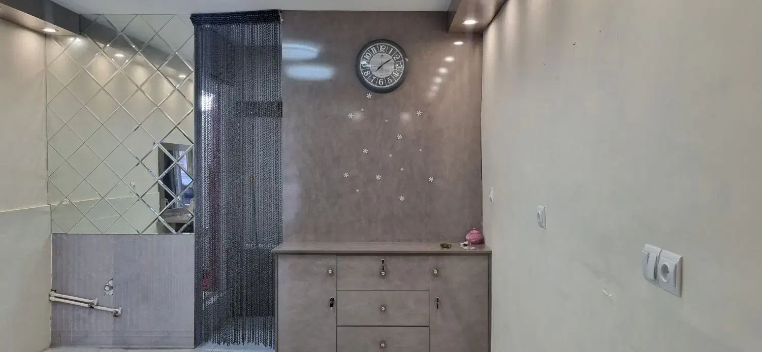 مغازه ۲۰ متری مناسب مشاغل تمیز داخل کوچه