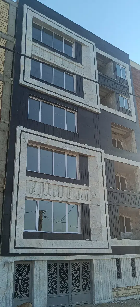 اپارتمان ۹۷ متری