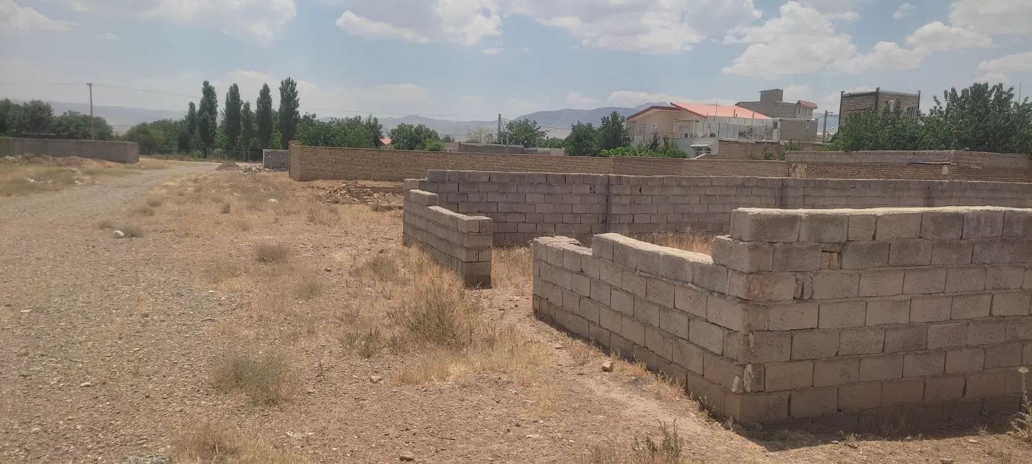 زمین مسکونی