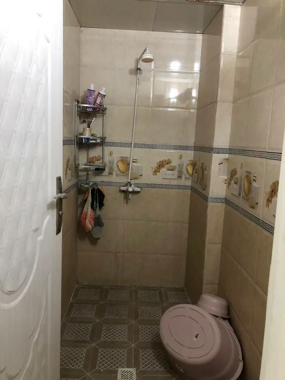 آپارتمان پارکینگ اختصاصی توس ۳۱ شهرک نوید توس 33