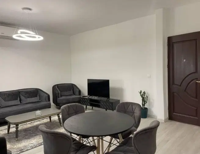 اجاره اپارتمان ۷۵متری میرزاده عشقی