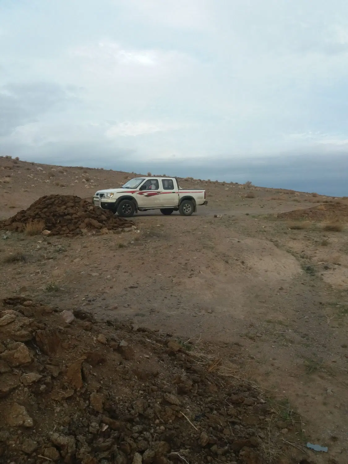 زمین زعفرانیه