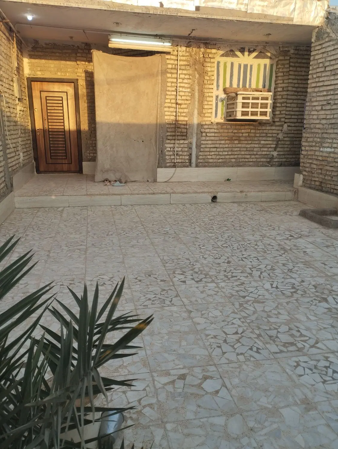 منزل عین دو
