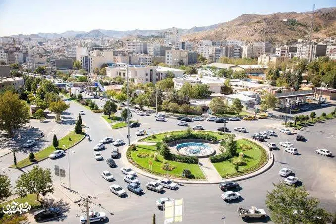 آپارتمان 115 متری، حاشیه فکوری