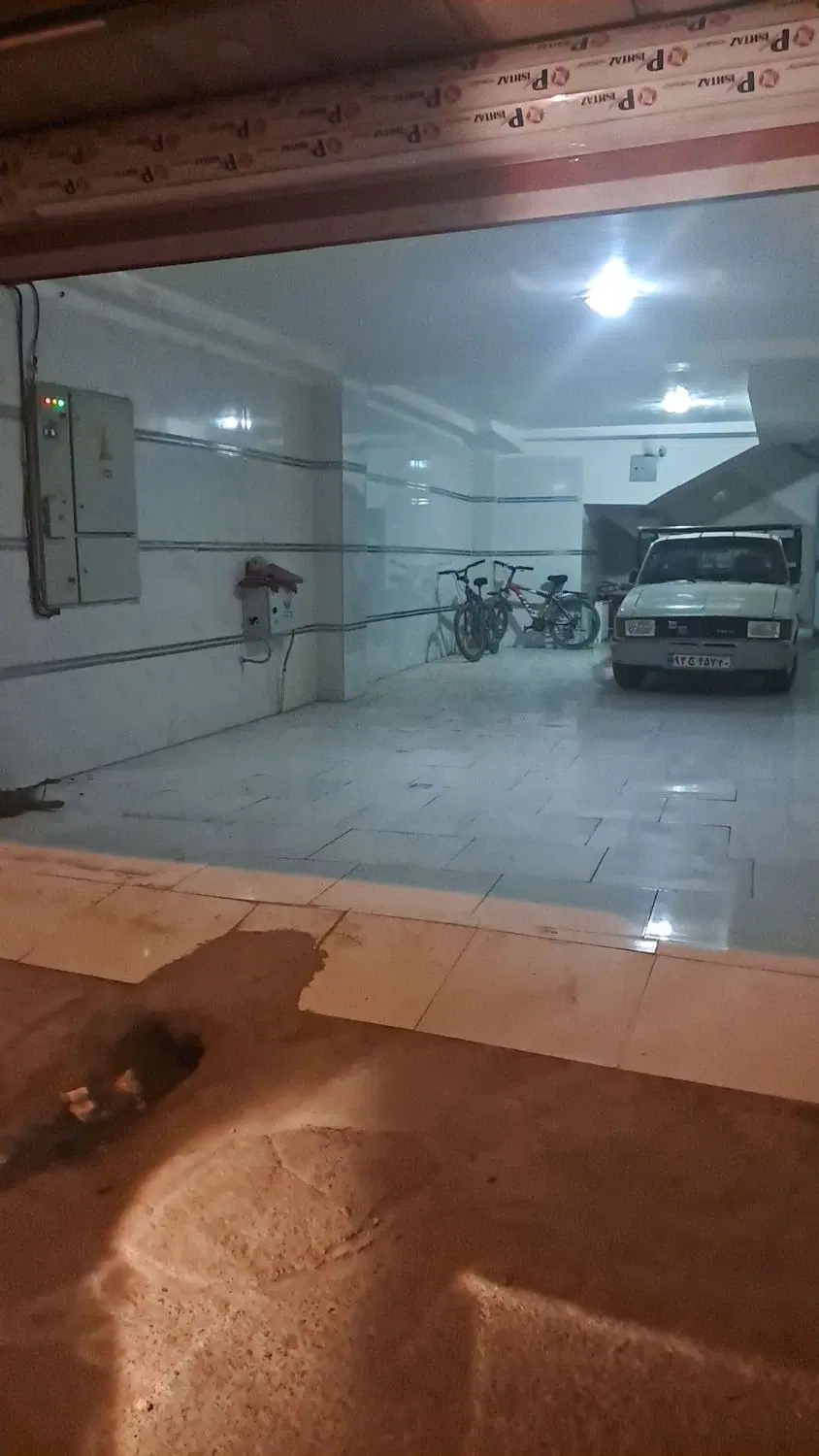 پارکینگ فروشی