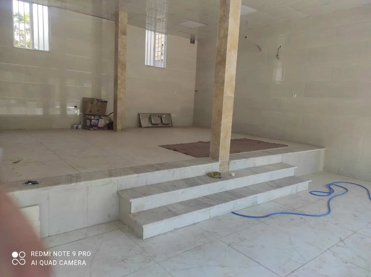 مغازه ۷۰ متری