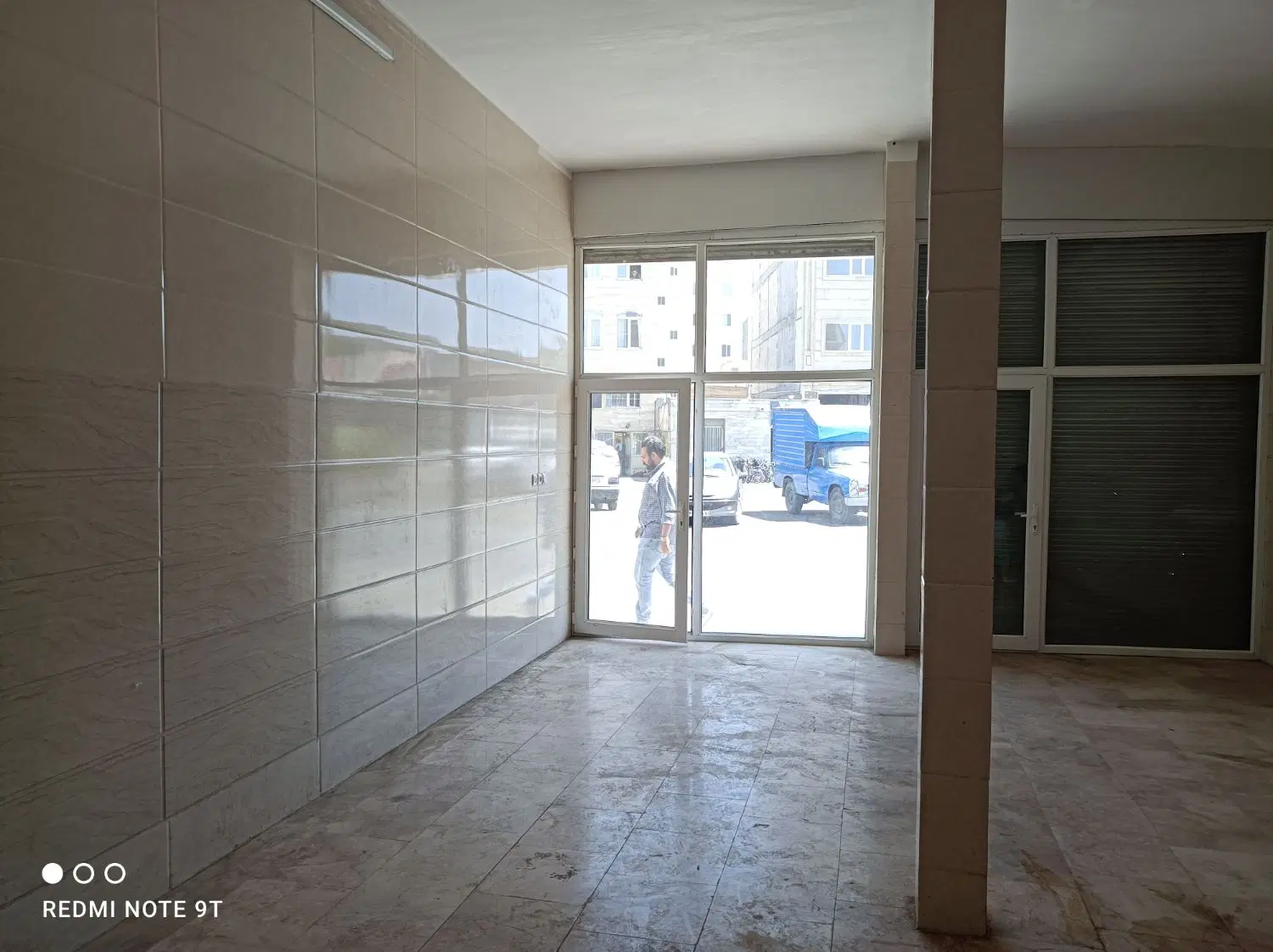 اجاره مغازه ۷۰ متری درخیابان مبارکی