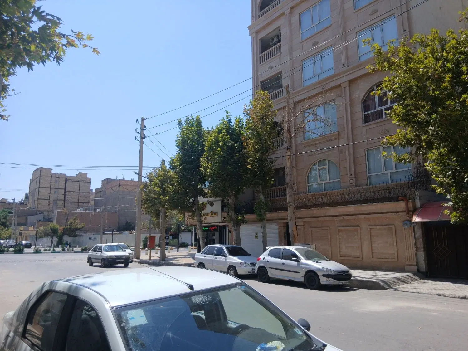 اپارتمان .۱۲۵متری .۲خاب.