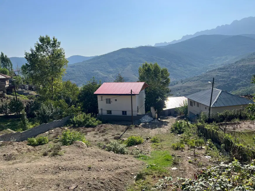 زمین مسکونی