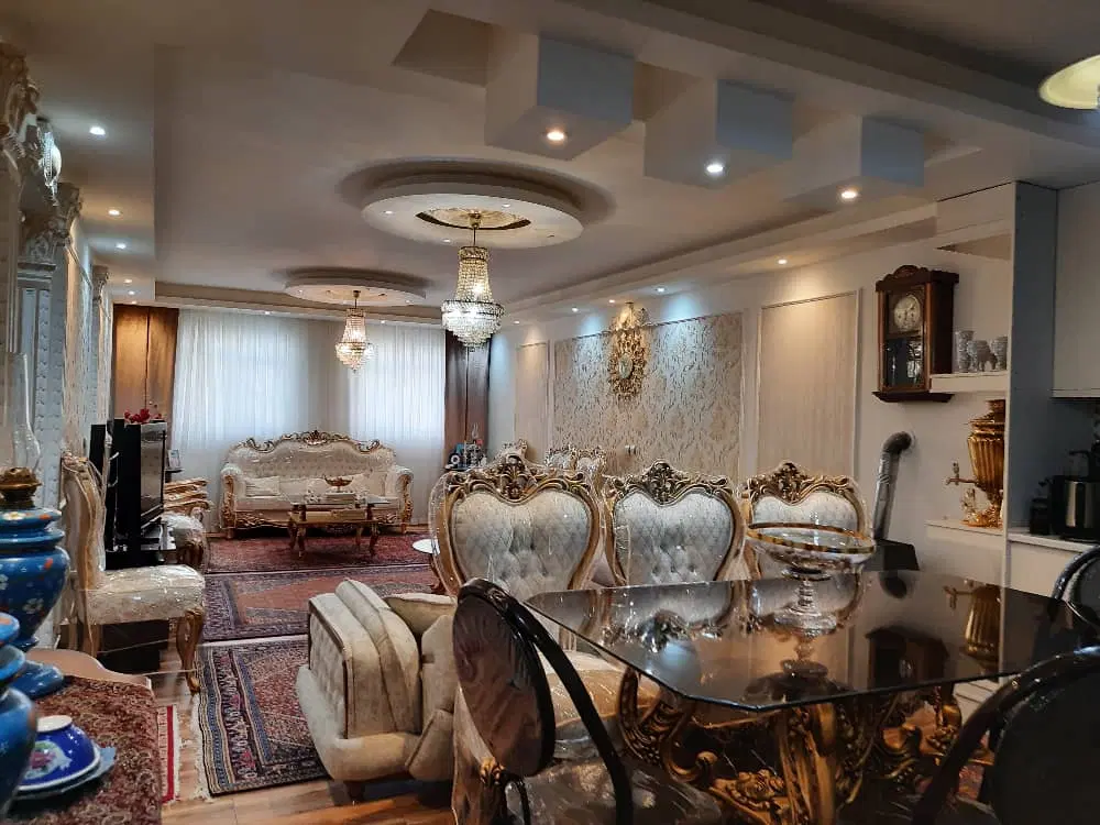 کارشناسان خیابان اصلی ساحلی ۹۲ متر