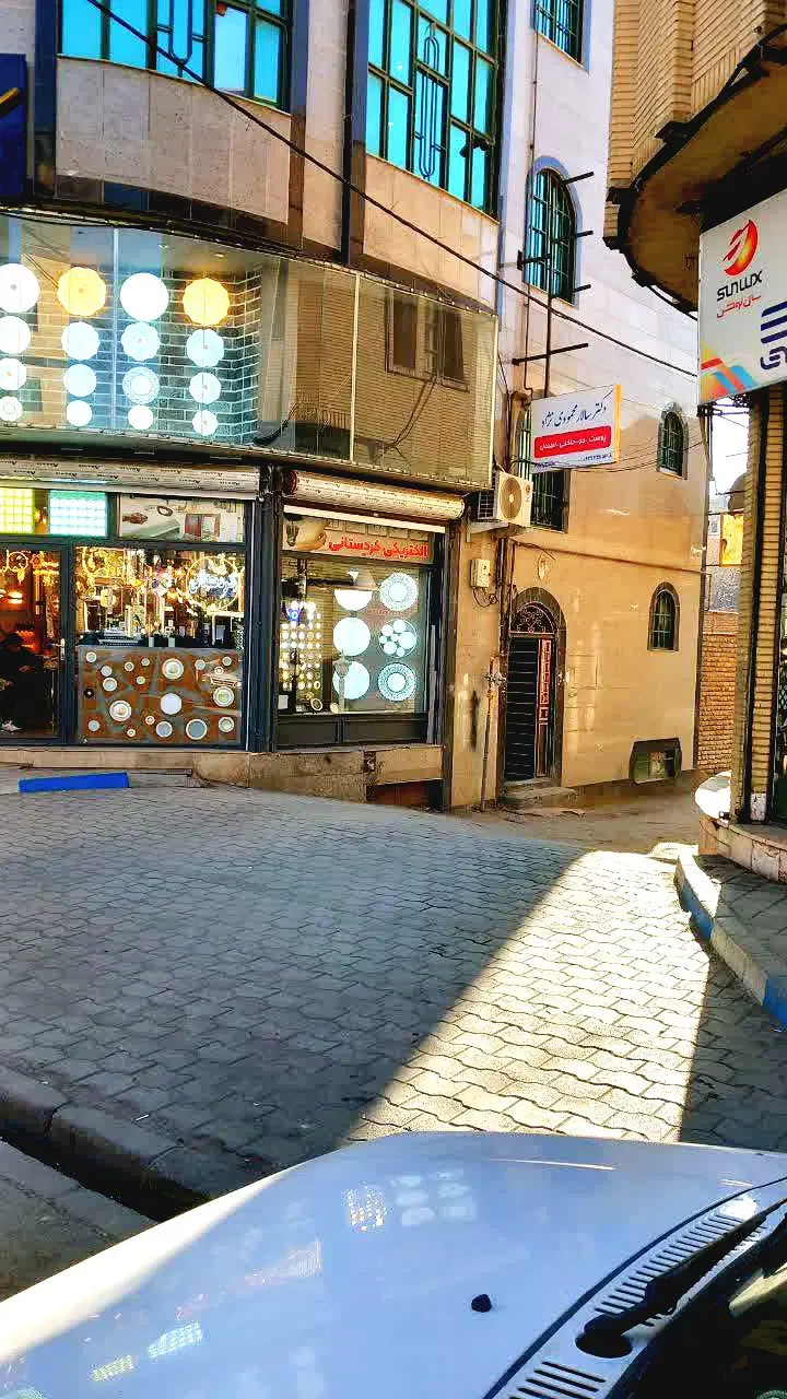 آموزشگاه_موسسه_مرکزتجاری شهر(موقعیت فوق استثنائی)