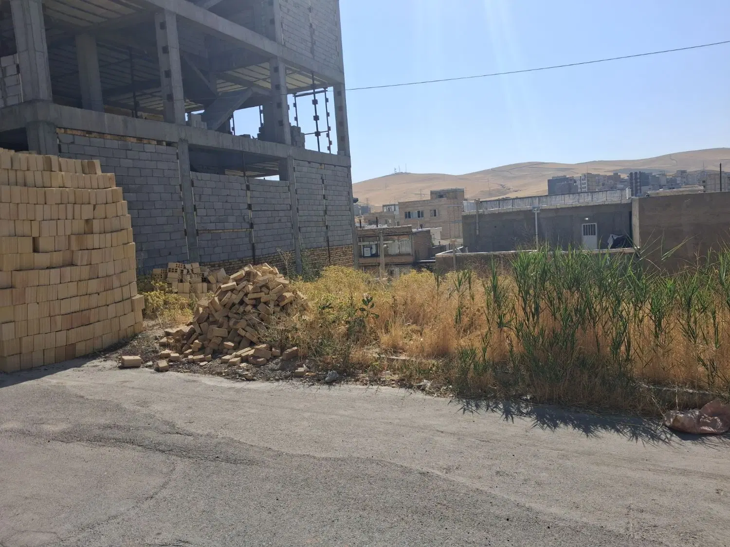 زمین مسکونی مجوز دار در آبشناسان نارون