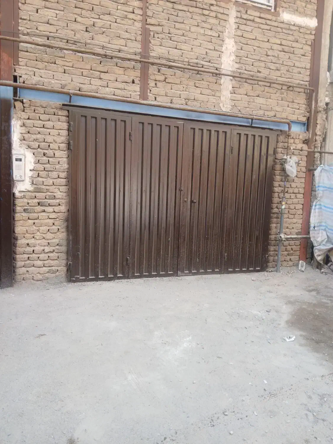 انباری یا پارکینگ