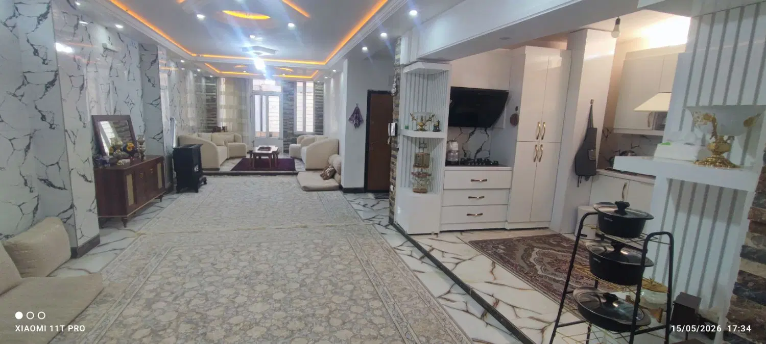 155متری فول امکانات مرکز شهر طبقه دوم