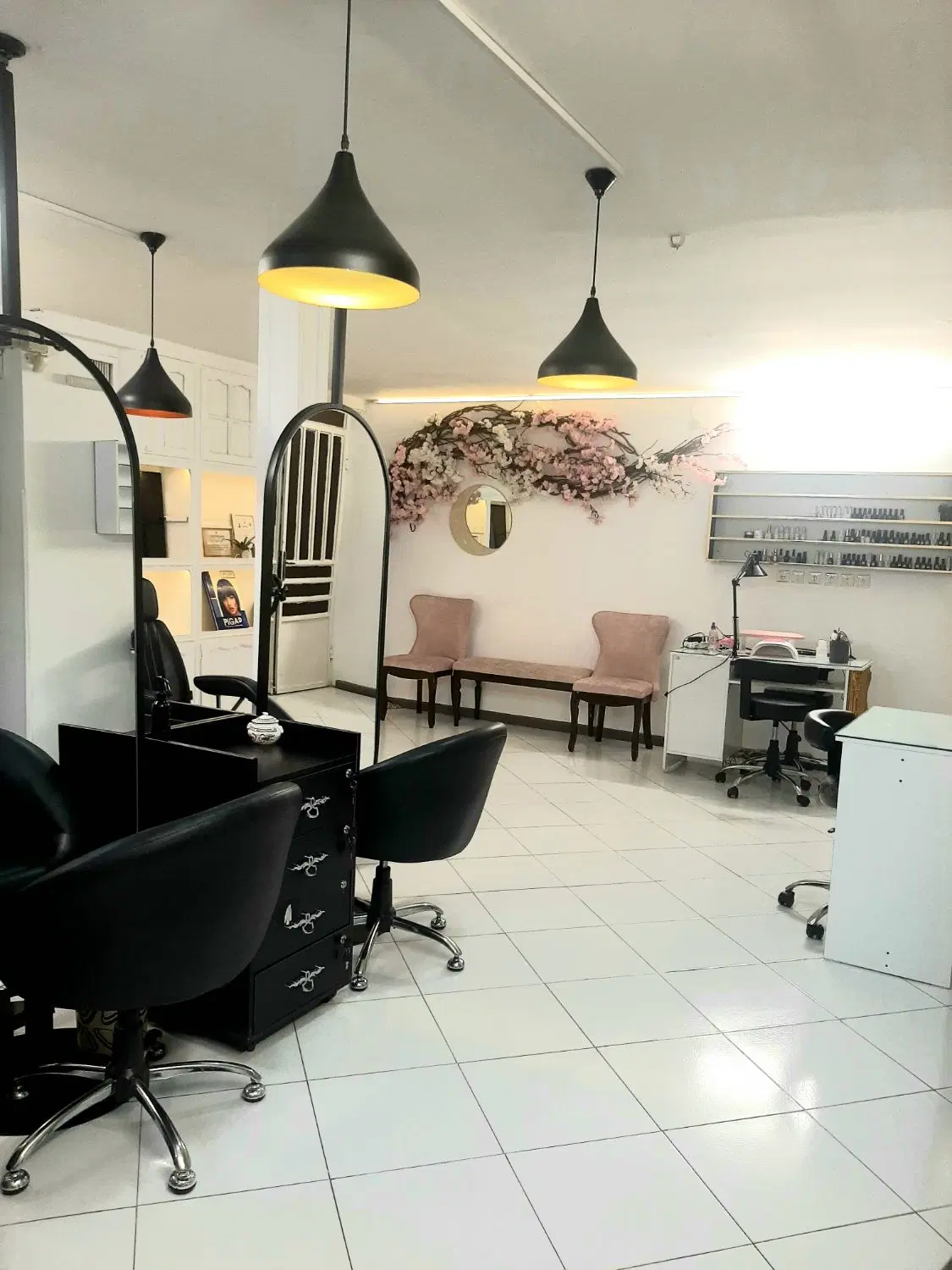 اجاره لاین زیبایی و اتاق مجهز