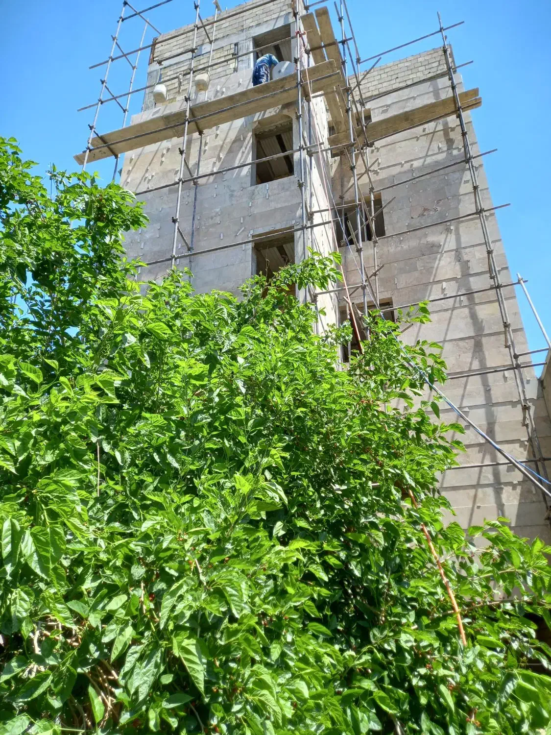 آپارتمان ۸۲ متری کوی دادگستری جنب کامرانیه ۳ بحر
