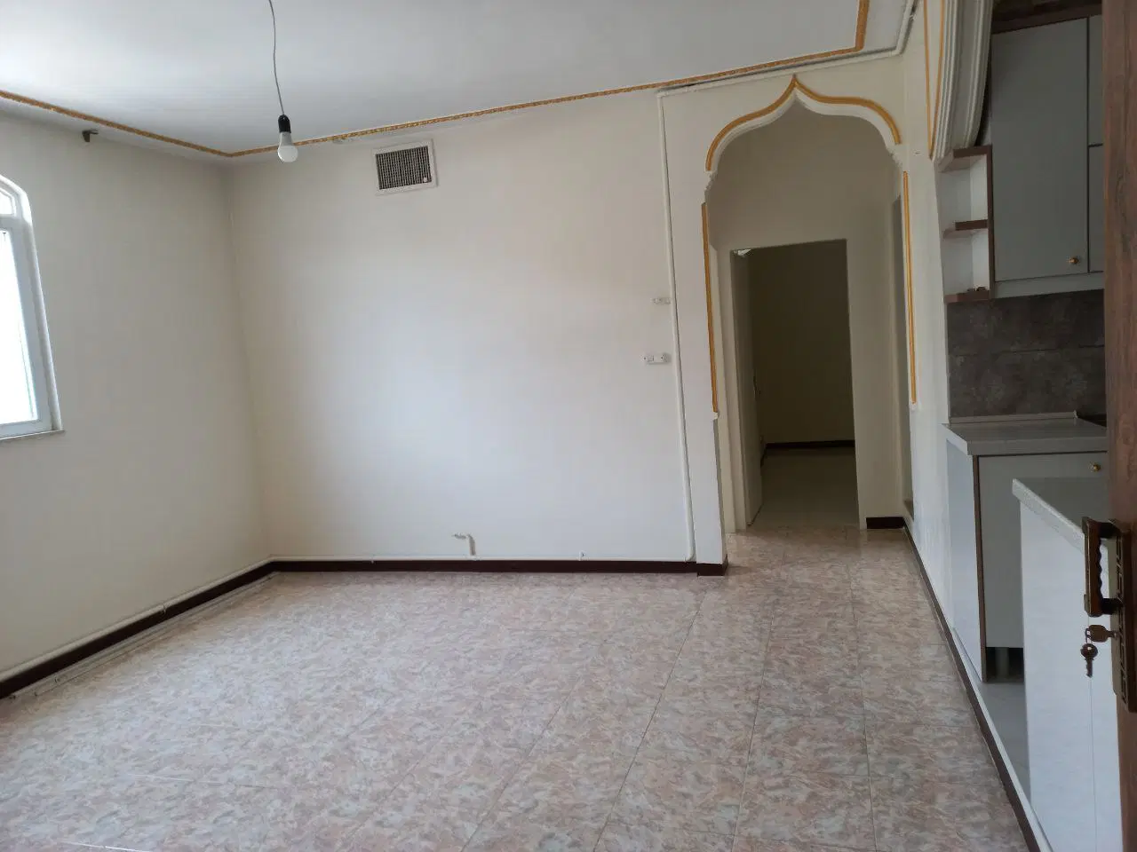 رهن کامل واحد ۷۲ متری در فاز یک شهرک اندیشه