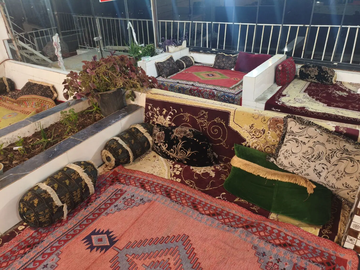 ملک تجاری رستوران