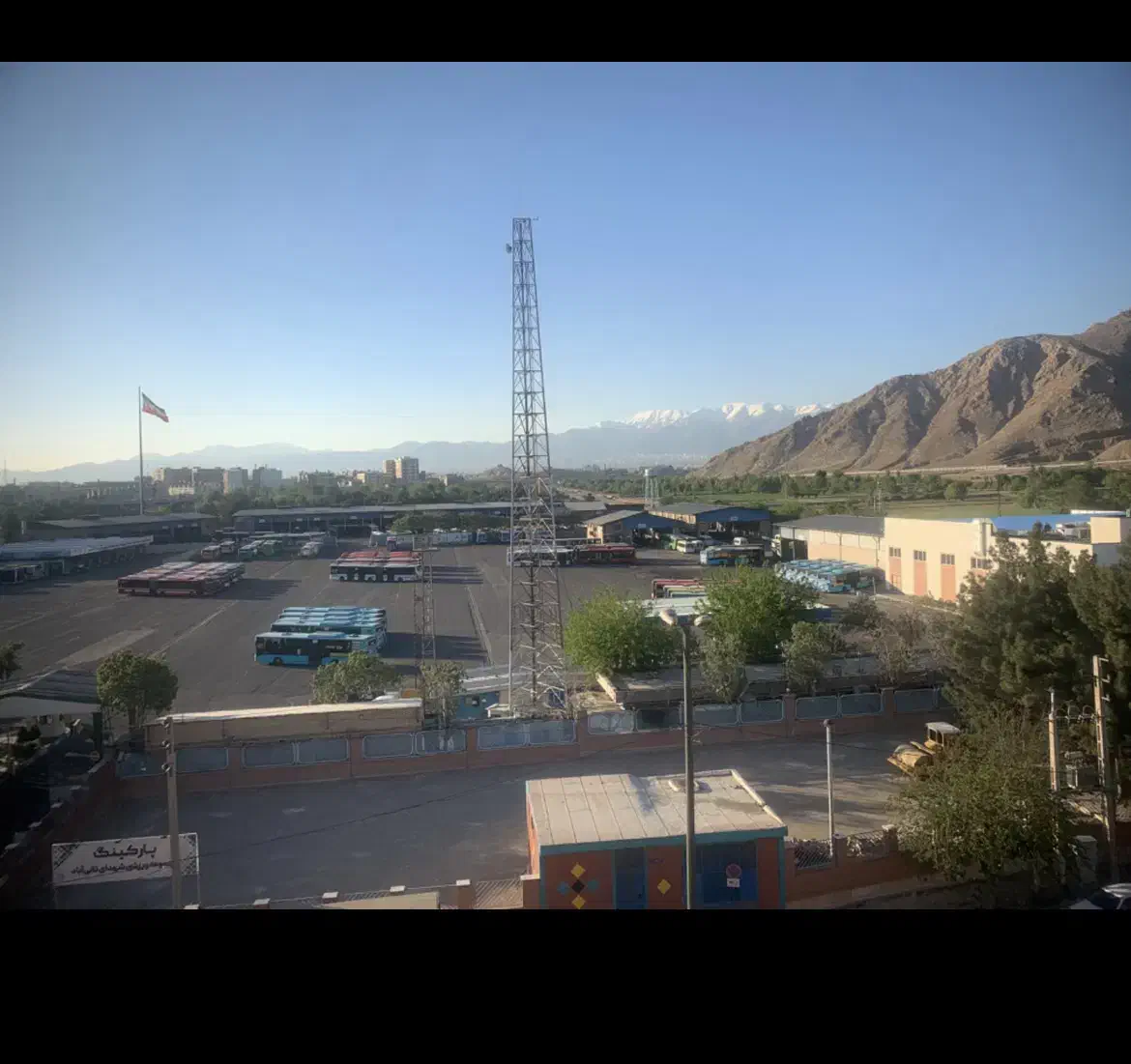 آپارتمان ۱۰۰ متری کلید نخورده _ ویو ابدی