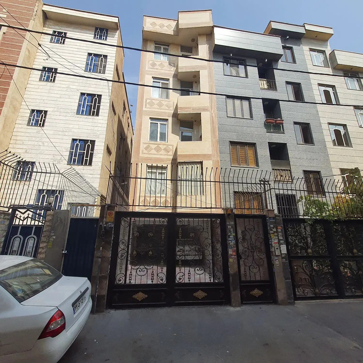 آپارتمان فول امکانات بهترین لوکیشن قصرالدشت