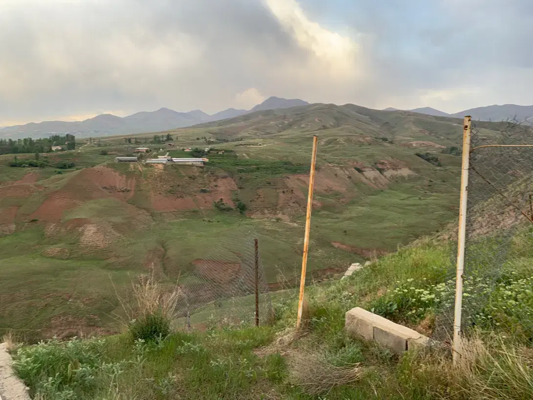 فروش زمین ۴۰۰ متری ویودریاچه روستای زیدشت طالقان