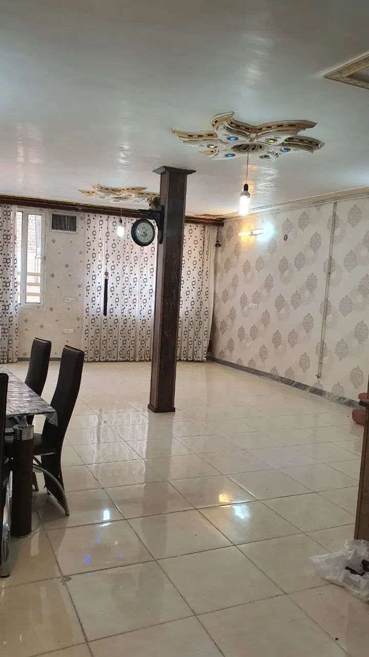 اجاره خانه ۱۳۰متری طبقه اول شن کش