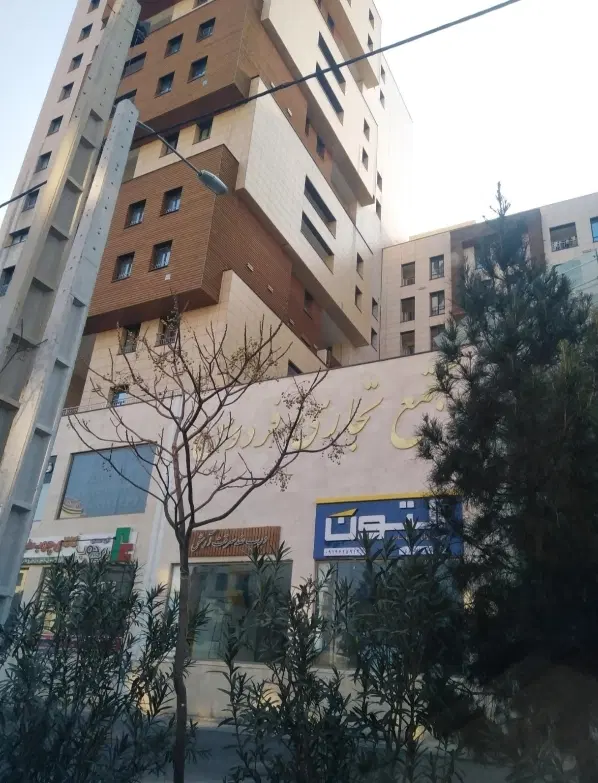 واحد تجاری مجتمع ساختمانی فردوس