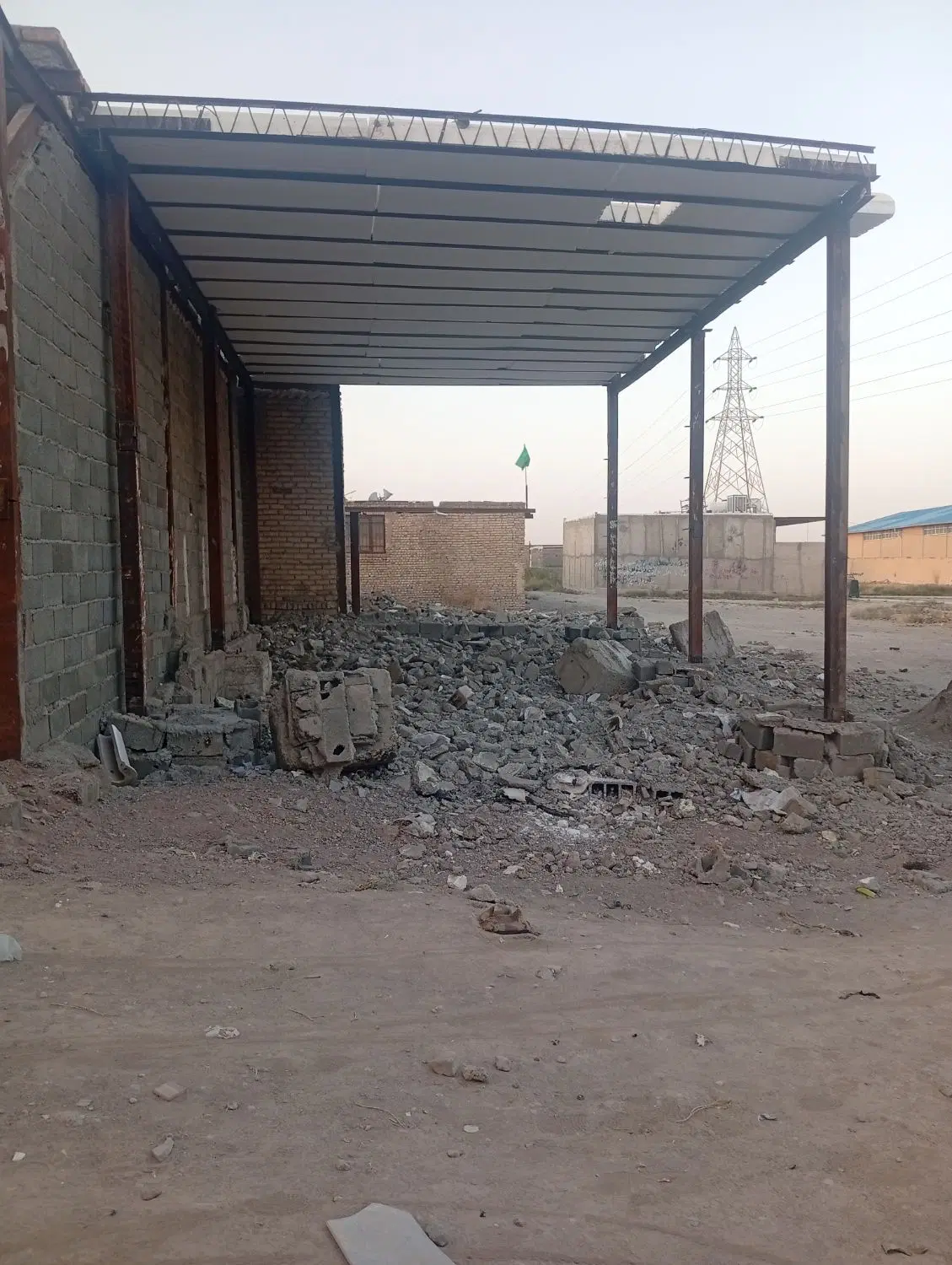 خانه نیمه کاره فوری
