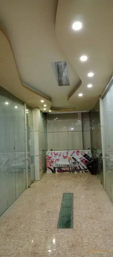 مغازه ۲۲ متری داخل پاساژ مروارید