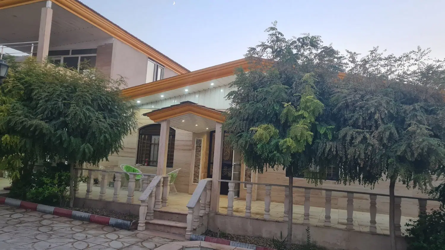 باغ ویلا استخر دار