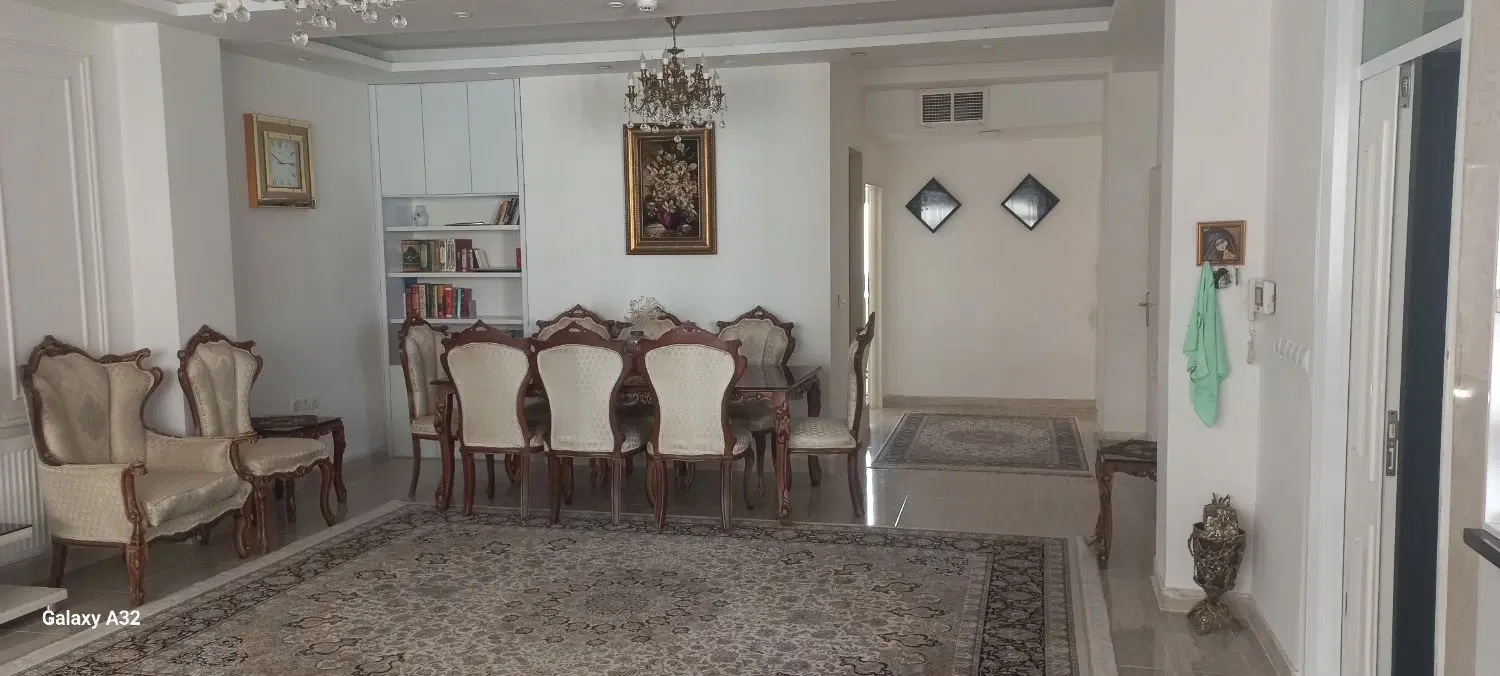 رهن کامل یک واحد آپارتمان۱۴۰ متری
