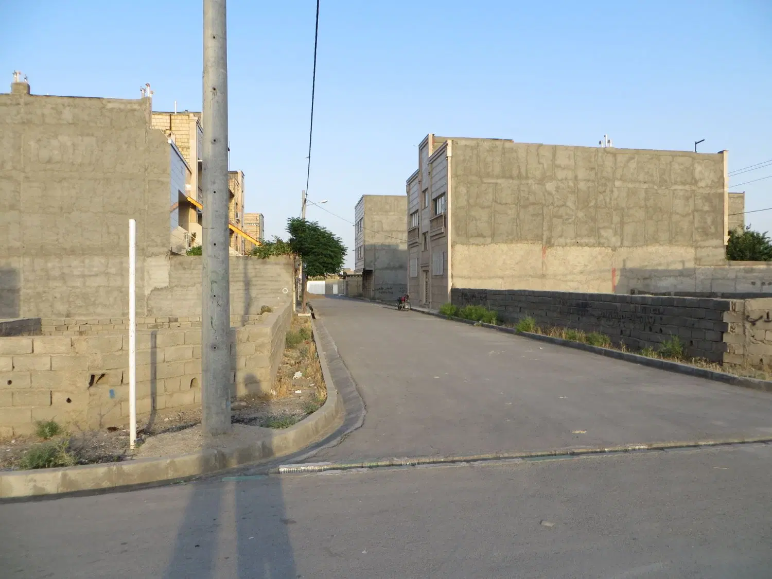 زمین مسکونی تجاری سندششدانگ مجوزساخت.توس(بلوارتوس)