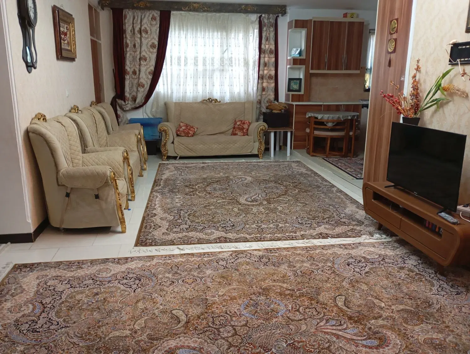 اپارتمان  خوش نقشه محله هشت دارای سندتک برگ