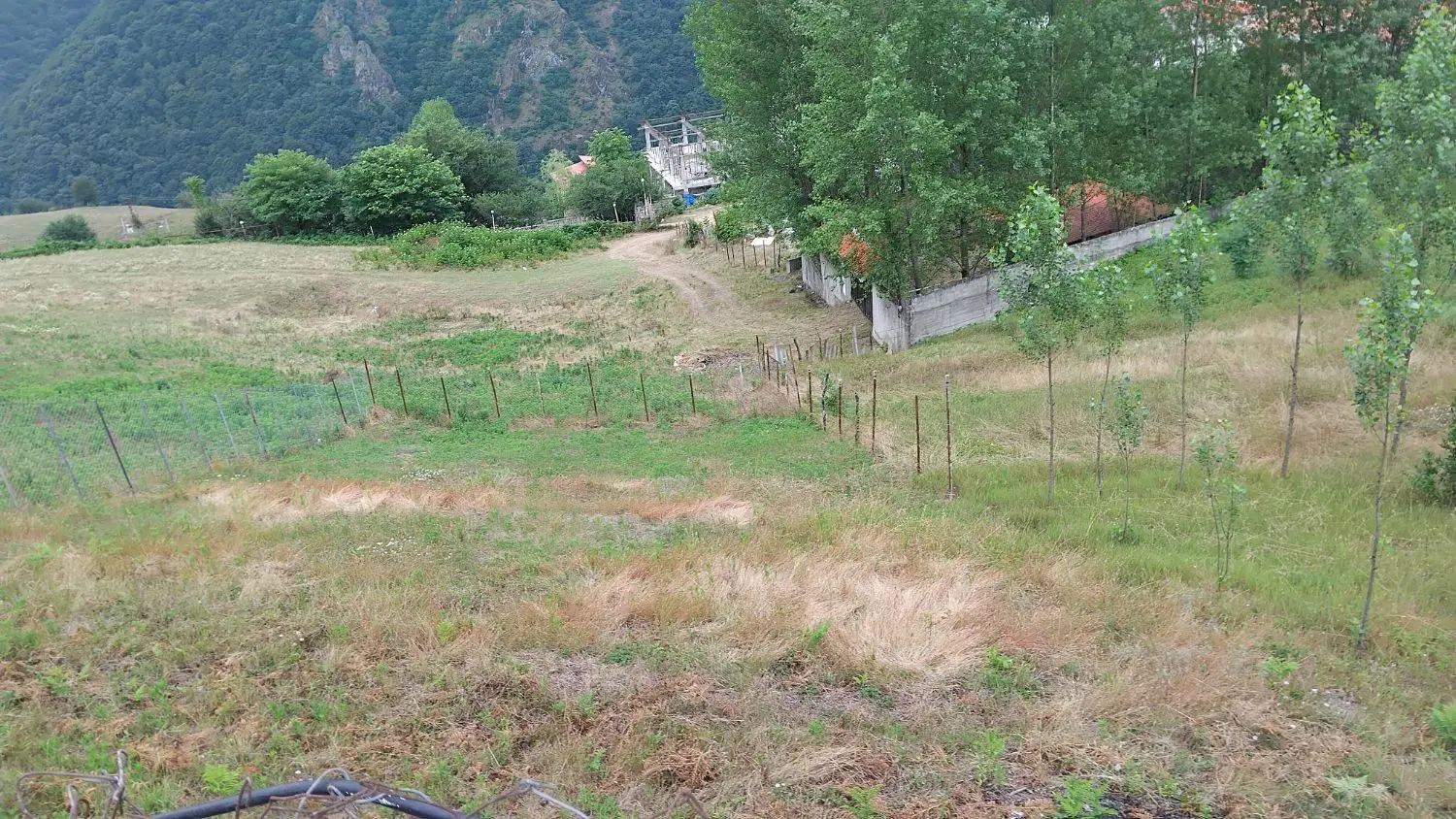 ۳۴۰متر در گیلده داخل طرح هادی قابل ساخت