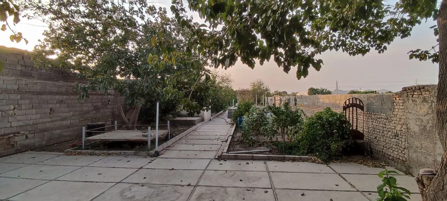 باغ ۱۵۵۰ متر بهر اصلی جاده ( قیمت استثنایی)