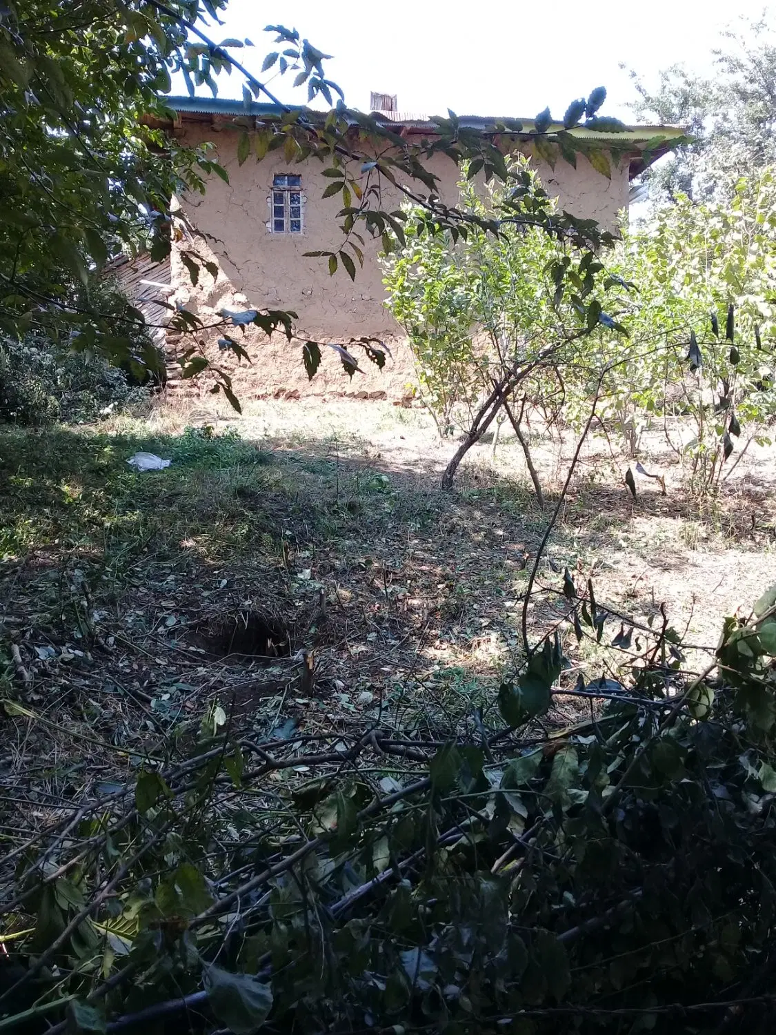 زمین مسکونی و خانه کلنگی