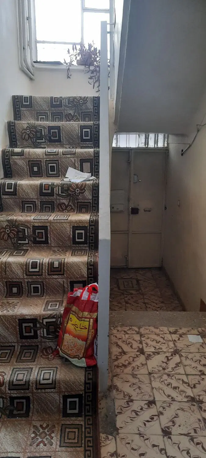 خانه ۲۰۰متری بازرگانی