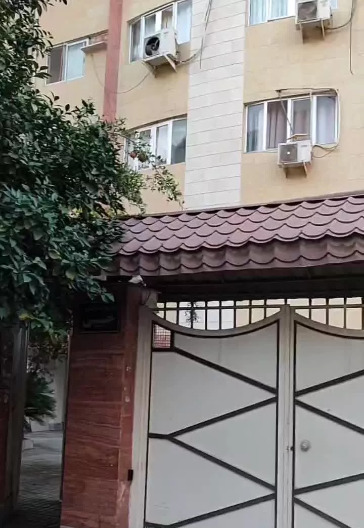170متر3خوابه_پارک شهر_کوچه عطایی_بسیار بزرگ دلباز