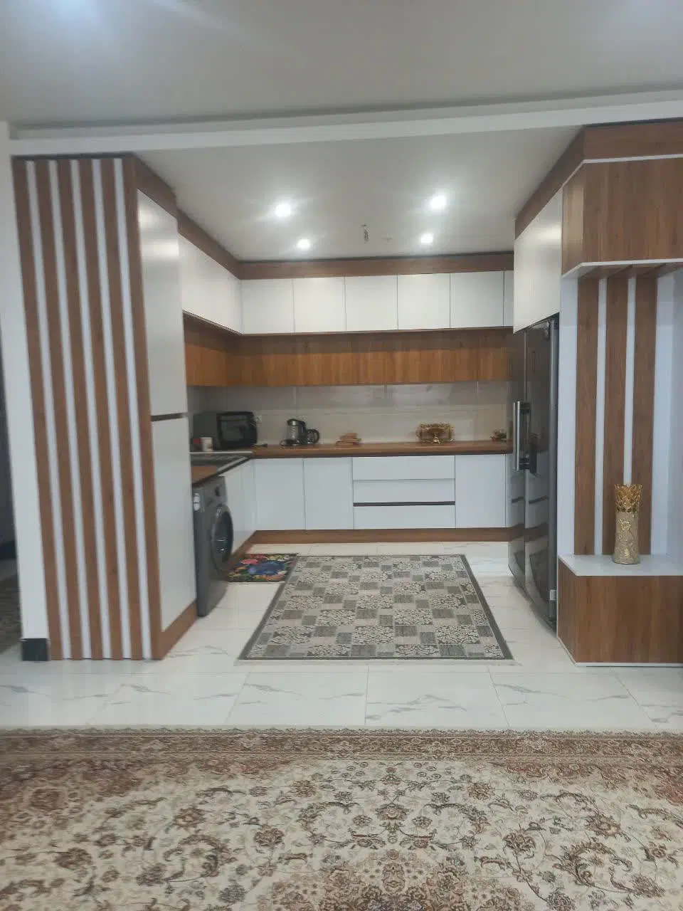 اپارتمان ۱۷۴ متری
