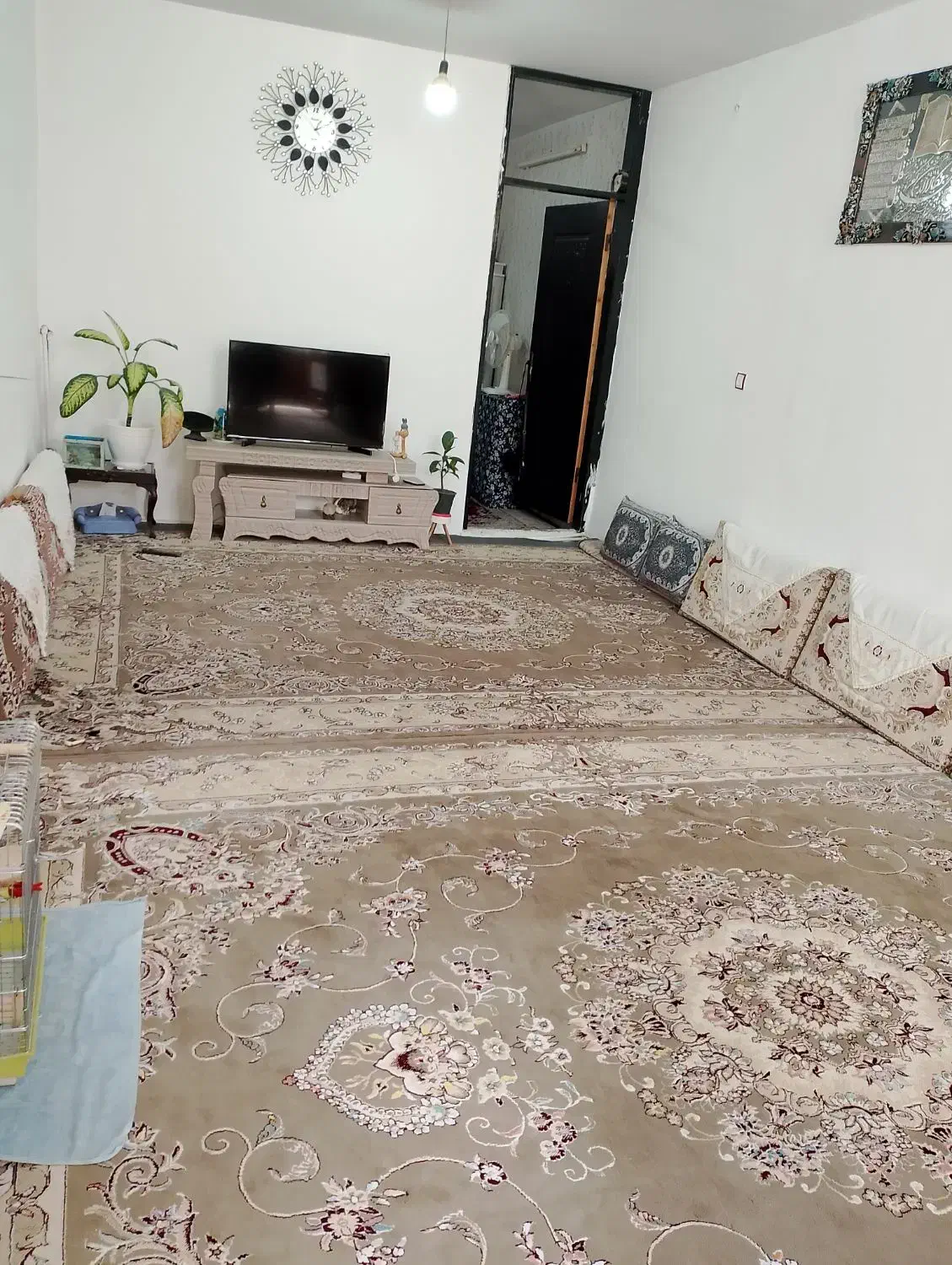 یک مورد منزل طبقه اول شصت متری